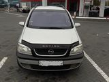 Opel Zafira foto 3