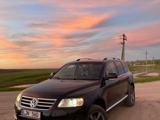 Volkswagen Touareg foto 3