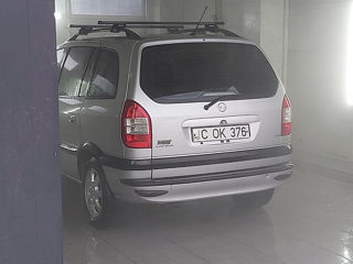 Opel Zafira foto 6