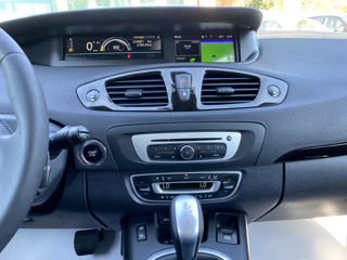 Renault Grand Scenic foto 11