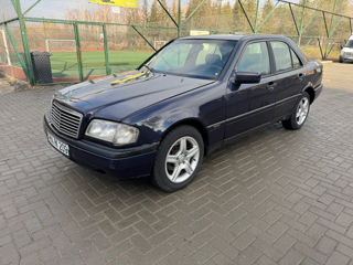 Mercedes C-Class