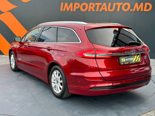 Ford Mondeo foto 5