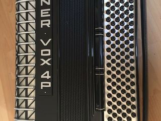 Аккордеон Hohner Vox 4P. Acordeon. foto 5