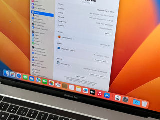 Vând MacBook Pro 2019 16 Inch foto 5