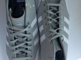 Кроссовки Adidas originals, оригинальные! foto 4
