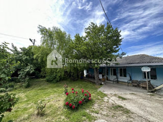 Casa de vanzare în Straseni, str. Vasile Lupu, 100m2 + 16 ari! фото 0