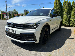 Volkswagen Tiguan foto 2