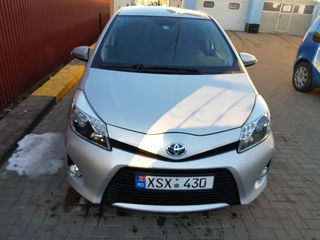 Toyota Yaris foto 1