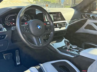 BMW M4 foto 8