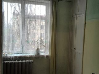 Срочно,недорого продам 2-х комнатную квартиру в Бендерах на Ленинском foto 4