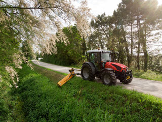 Tractor pentru podgorii / livezi / câmpuri foto 6