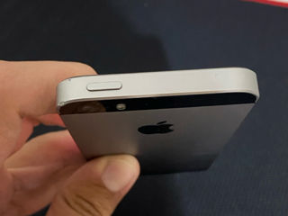 iPhone SE 64 GB foto 5