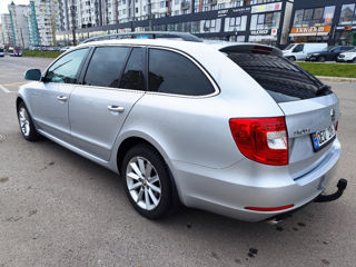 Skoda Superb foto 4