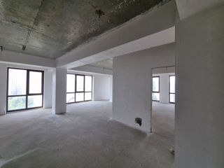 Apartament cu 3 camere, 105 m², Centru, Chișinău foto 2