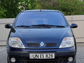 Renault Scenic фото 4