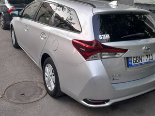 Toyota Auris foto 3