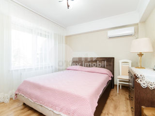 Apartament cu 2 camere, 85 m², Buiucani, Chișinău foto 5