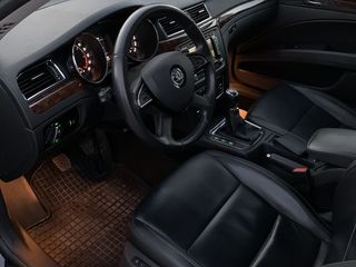 Skoda Superb foto 4