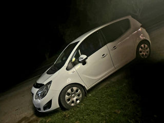 Opel Meriva foto 2