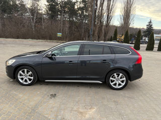 Volvo V60 foto 8