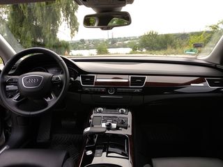 Audi A8 foto 6