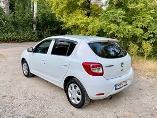 Dacia Sandero foto 8