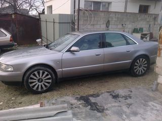 Audi A8 foto 3