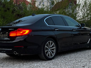 BMW 5 Series foto 7