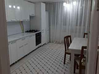 Apartament cu 2 camere, 76 m², Poșta Veche, Chișinău foto 5