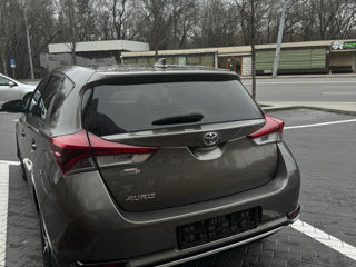 Toyota Auris foto 3