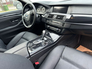 BMW 5 Series foto 7