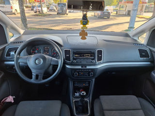 Volkswagen Sharan foto 7