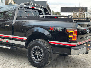 Ford F-150 foto 8