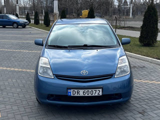 Toyota Prius foto 2