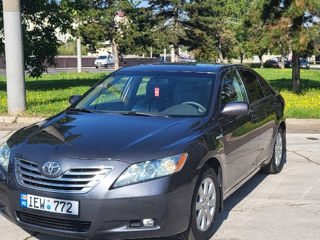 Toyota Camry foto 1