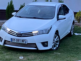 Toyota Corolla foto 1