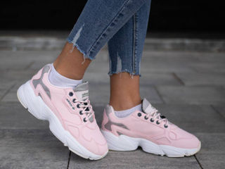 Adidas Falcon Poze reale