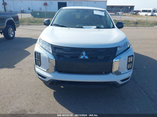 Mitsubishi Outlander foto 2