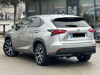 Lexus NX Series foto 3