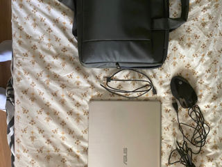 Asus Vivobook S15 Model: S530U foto 2