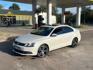 Volkswagen Jetta foto 1