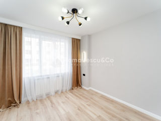 Apartament cu 3 camere, 85 m², Buiucani, Chișinău foto 4