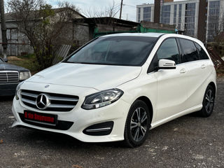 Mercedes B-Class foto 3