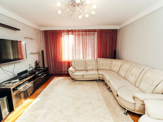 4-x комн. квартиры, 140 м², Центр, Кишинёв фото 3