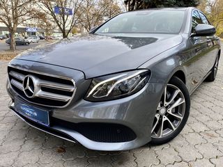 Mercedes E Class foto 1