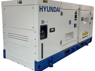 Chirie Generator industrial mobil de 32Kw Hyundai foto 3
