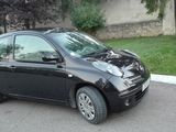 Nissan Micra foto 1