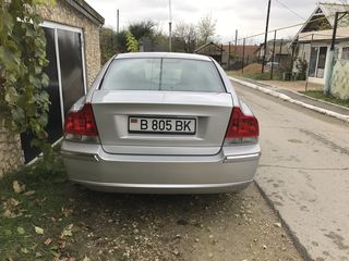 Volvo S60 foto 3