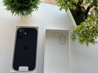 IPhone 16 Black foto 5