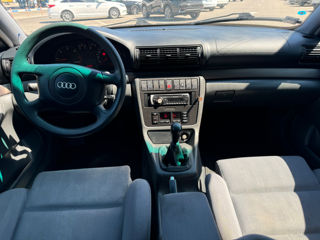 Audi A4 foto 10